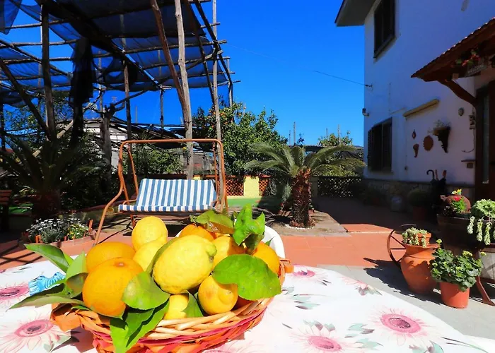 La Maison De Titty & Margherita Nocleg ze śniadaniem Piano di Sorrento