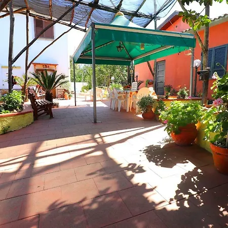 Bed & Breakfast La Maison De Titty & Margherita 5*
